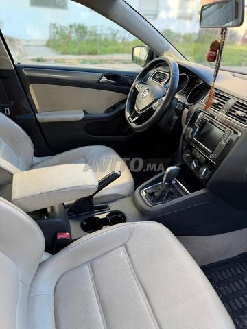 Volkswagen Jetta Diesel Automatique 2017 à Kénitra - 2