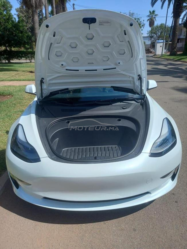 tesla 3 presque neuf