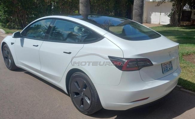 tesla 3 presque neuf