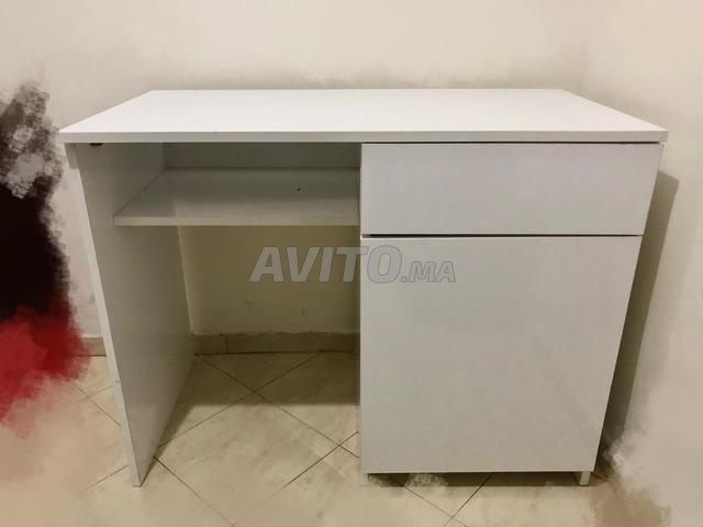 مكتب جديد، عالي الجودة وبسعر جيد للبيع - 2