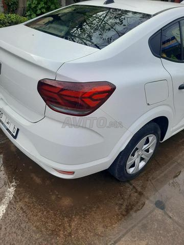 داسيا لوغان - 2