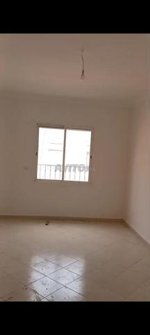 شقة للكراء بحي الفضل قرب مرجان - 2