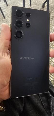 Samsung S25 Ultra 512 Go 12 de RAM encore dans sa boîte