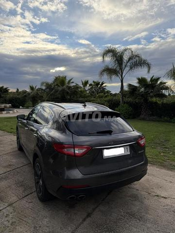 Maserati Levante - 2