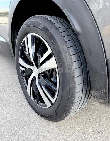 بيجو 3008 أوتوماتيك اللور، اليد الأولى - 2