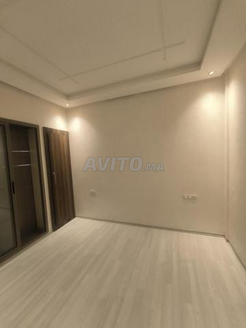 استوديو فارغ ذو مستوى عال للإيجار في ازدهار - 2