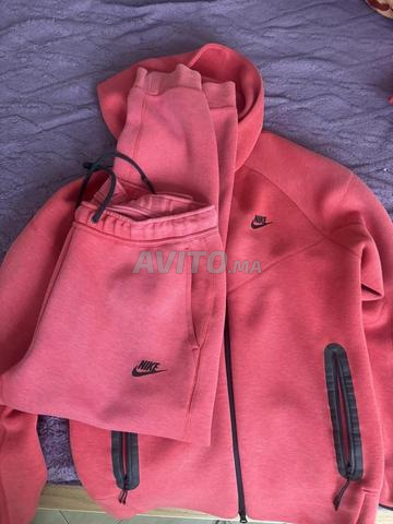 نايك تيك أحمر - 2