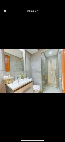 À côté du café Blanco - image 4