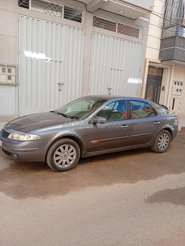 Voiture en très bon état, Douane 2011 - 2