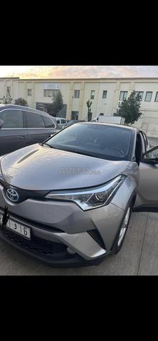 تويوتا C-HR هايبرد 2018 - حالة ممتازة - 2