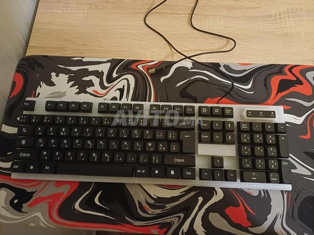 كيبورد RGB 3 ألوان مع وسادة ماوس كبيرة - 2