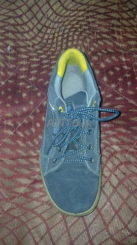 حذاء للرجال