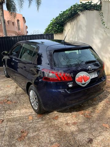 Peugeot 308 diesel modèle 2020