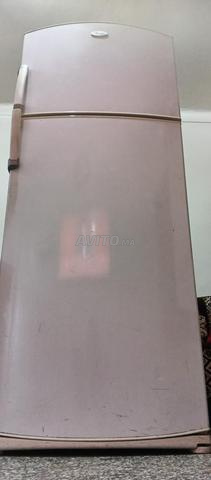 ثلاجة متضررة