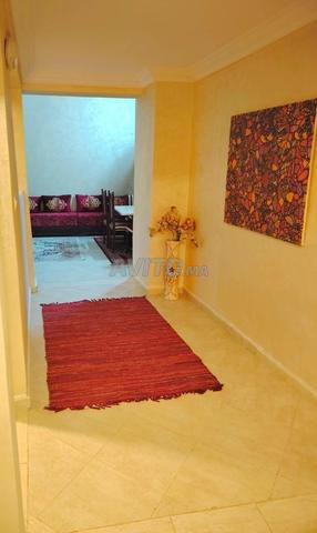 A louer meublé, secteur Madame Plaza sur la route de Kaza