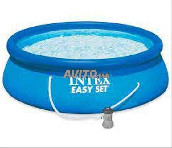 Piscine gonflable à vendre grande forme - 2