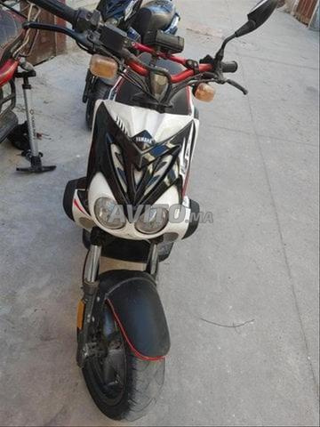 Yamaha stunt slider standard 49Cc Modèle 2015 - 2