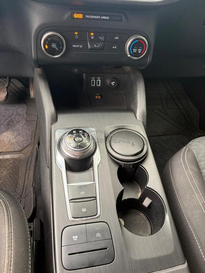 Ford Kuga 2022  Automatique 115 000km