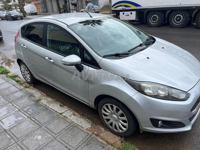 Ford Fiesta - 2