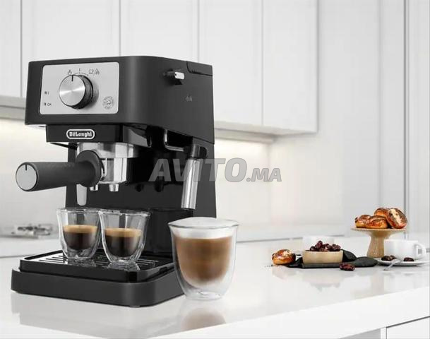 Machine à expresso de la marque De'Longhi - 2