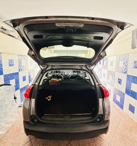 سيارة اقتصادية جميلة - 2