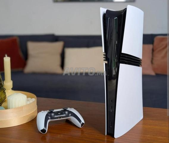 Ps 5 pro et accessoires - 2