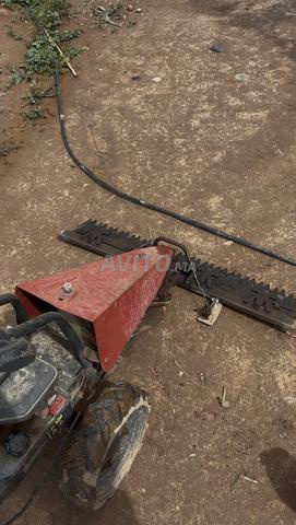 آلة حصاد العلف / جزار الربيع (Motofaucheuse) - 2