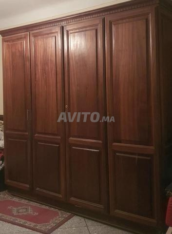 خزانة في حالة جيدة - 2