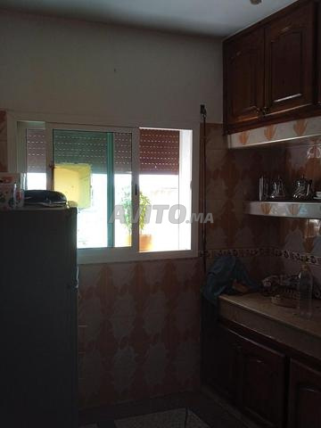 شقة للبيع بحي مانيا مع نصف في سطح