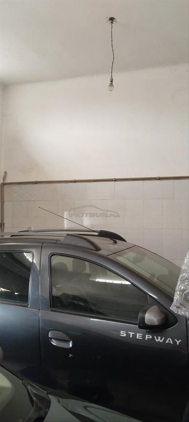 voiture à vendre en très bonne état 