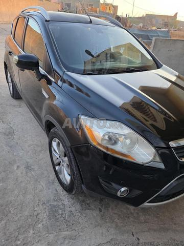 ford kuga titanum 2011 - 2