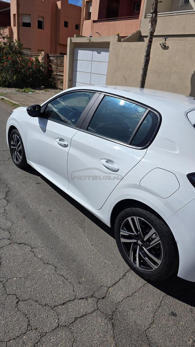 peugeot 208 modele 2023