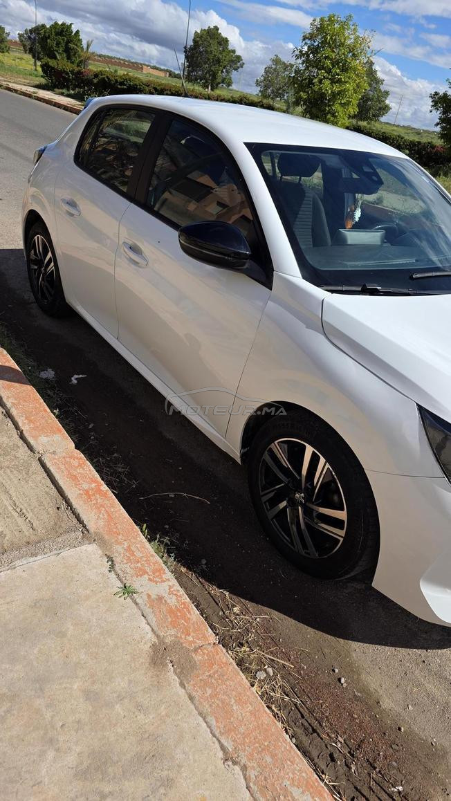 peugeot 208 modele 2023
