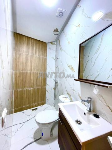 شقة للبيع بمدينة بوزنيقة 3 غرف بمساحة شاسعة - 2