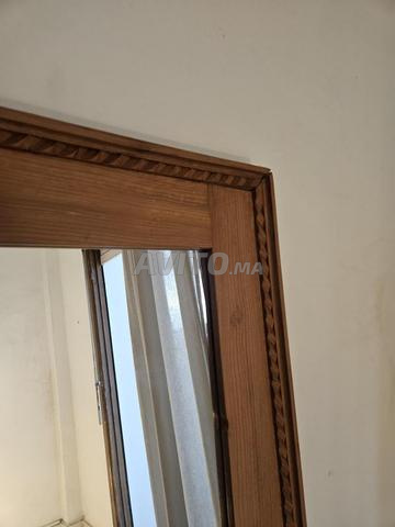 مرآة من خشب الأرز - 2