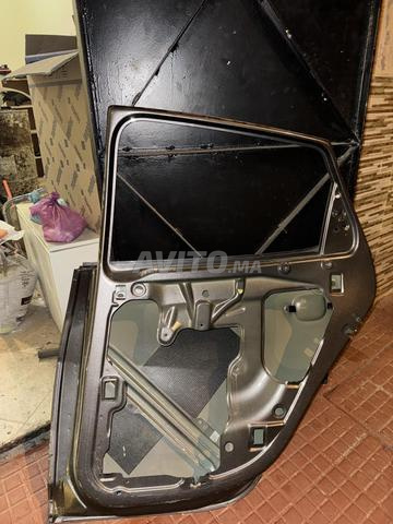 باب خلفي يمين سيات إيبيزا 2017 - 2