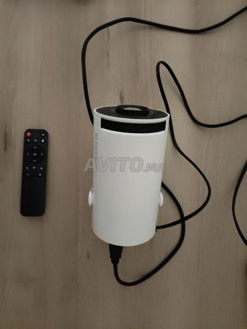 جهاز عرض 4K - 2