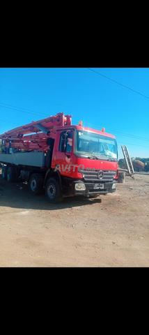 مضخة خرسانة putzmeister 42 م - 2