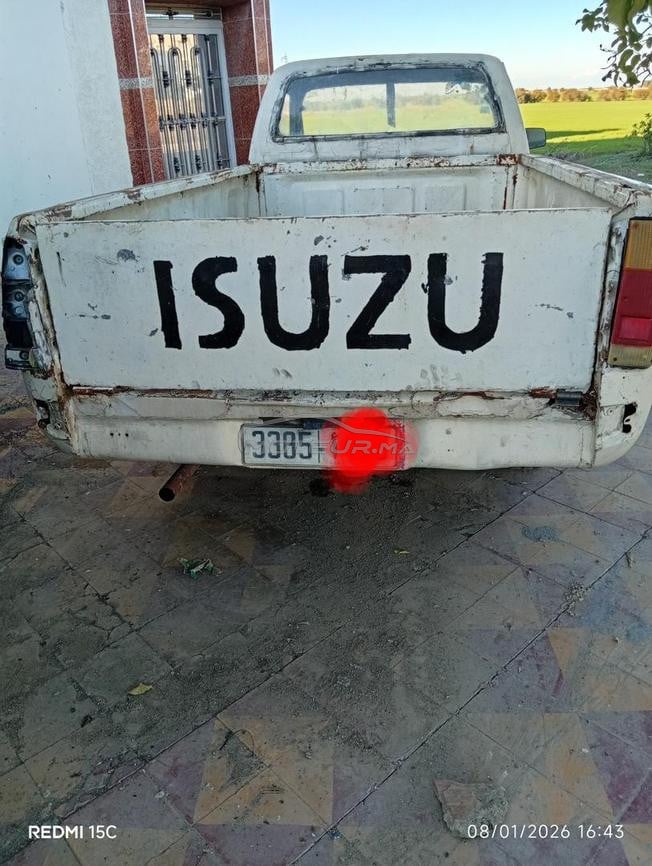 Isuzu pick-up  