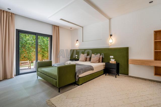 فيلا حديثة للبيع - 2