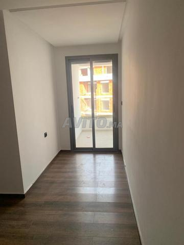 Appart Stade 6e ETG Ensoleille 73 m² à Tanger - 2