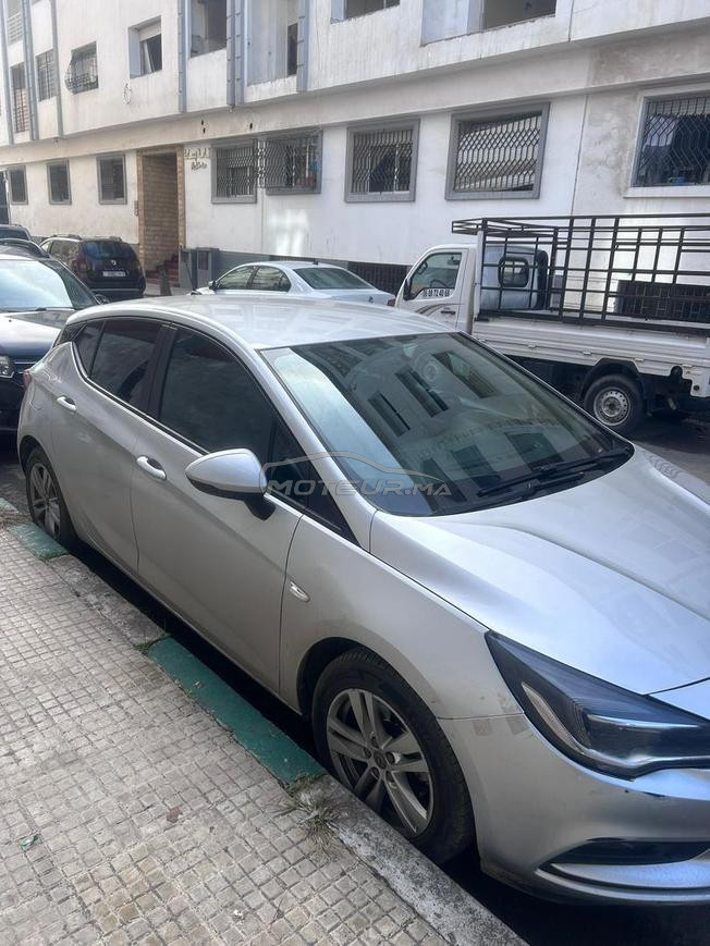 Opel Diesel Automatique 2019 à Casablanca