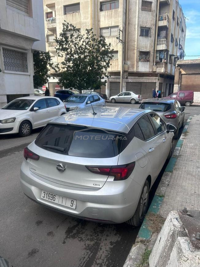Opel Diesel Automatique 2019 à Casablanca