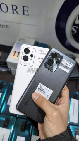 Realme GT 2 Pro 12 رام 256 جيجابايت