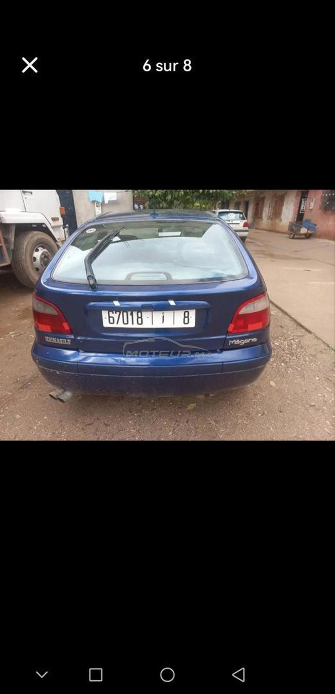 Renault Megane Essence Manuelle 2002