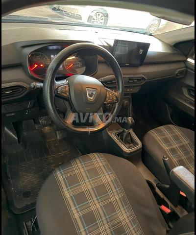 Logan automatique essence à vendre - 2