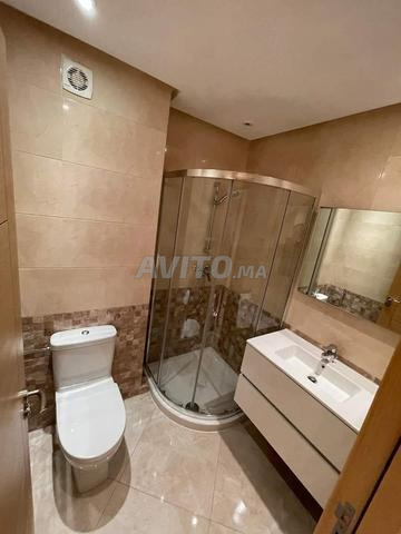 شقة فارغة مع تراس - 2