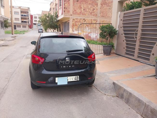 seat ibiza 1.4 modèle 2011 bon etat. 