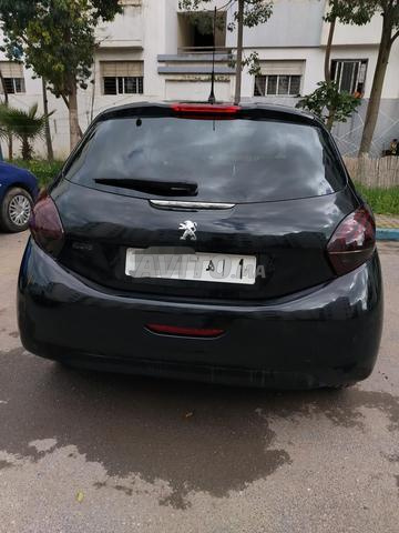 Peugeot 208 DIESEL - 2