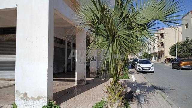 محلات تجارية للكراء بأولاد امتاع/قيس الوداية